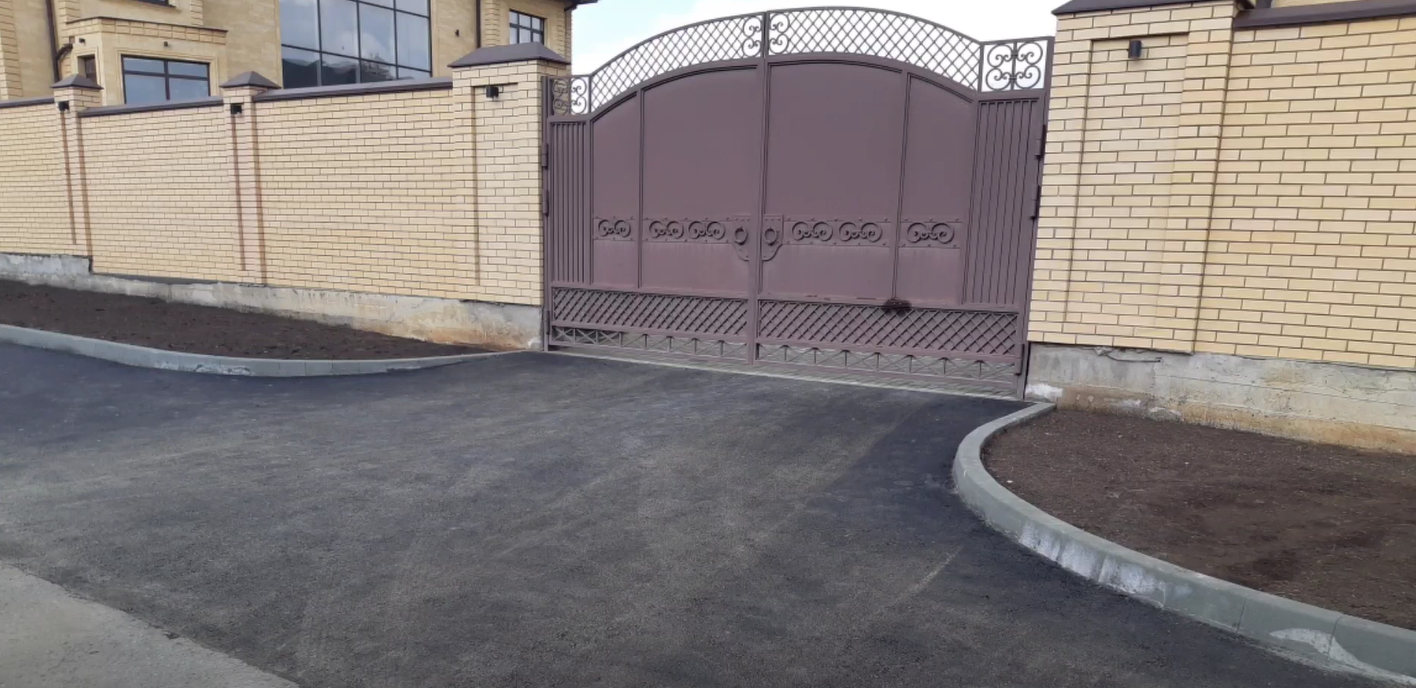 https://saki.blago-s.ru/storage/app/uploads/public/646/325/9f3/6463259f3434e253867272.png